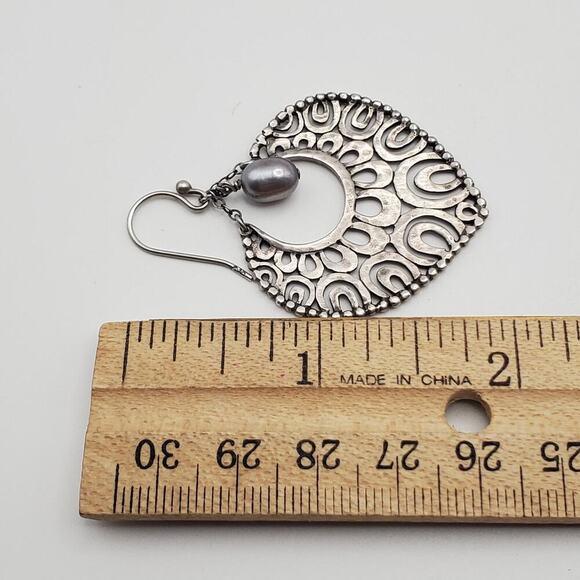 Retired Silpada Large Exotic Open Textured Sterling Pearl Dangle Earrings W1813 - Picture 4 of 4